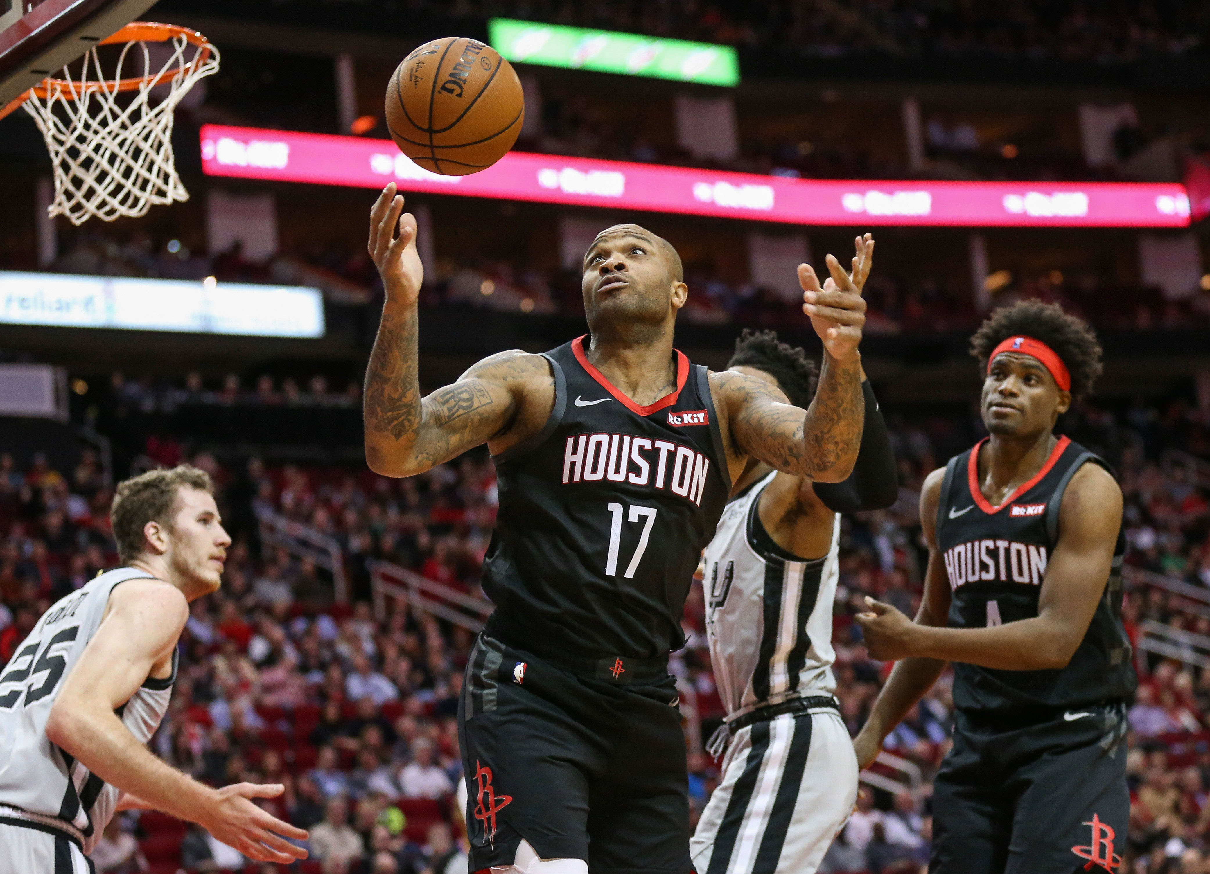 nba今年夏天合约到期的球员,nba今年已确定的交易