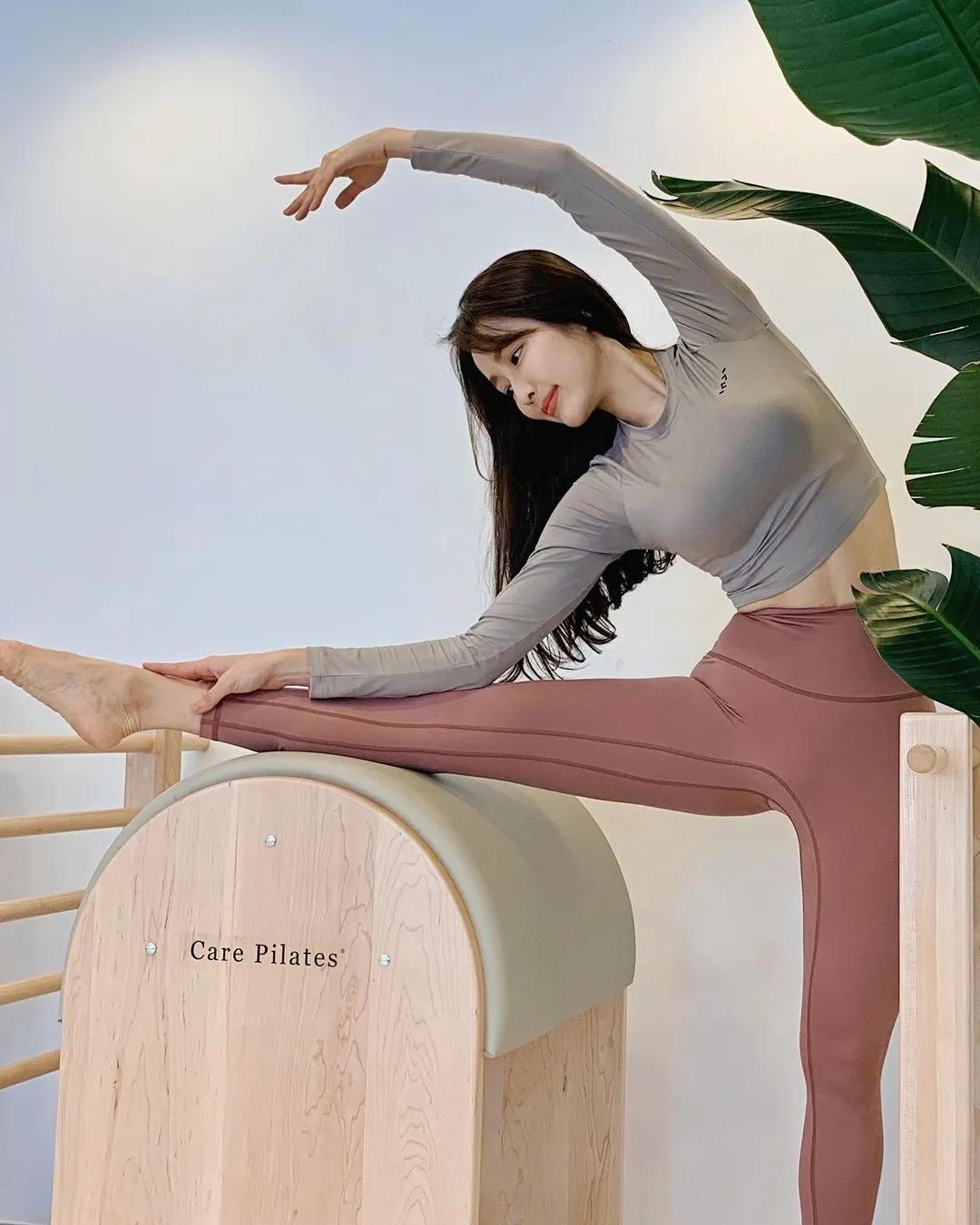 健身腹肌胸肌马甲线女,健身肌肉马甲线女