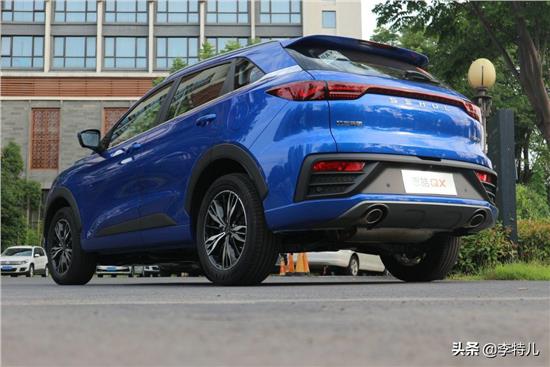 宝石蓝最好看的车型,宝石蓝车给人的感觉