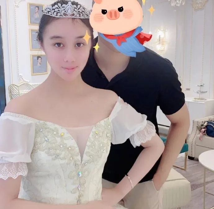 赌王女孩何超欣,赌王女儿何超欣减肥