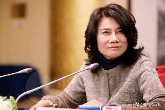 格力董明珠创造的营销模式,董明珠格力店与格力店有什么区别