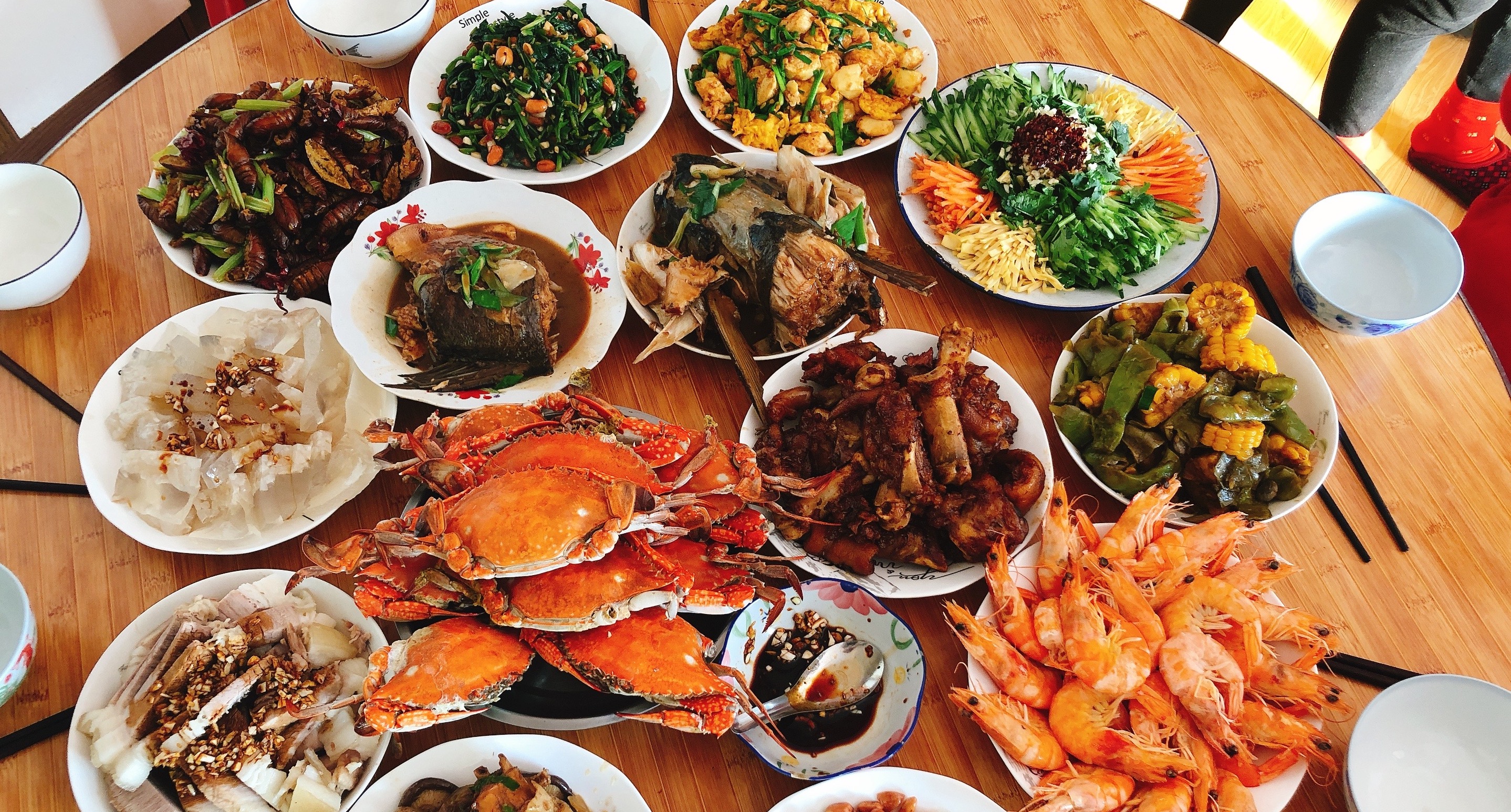 厨房油渍清洗小妙招全部,厨房油渍小妙招怎么快速去除