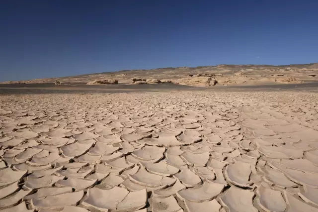 漂白纸与本色纸的区别,本色纸是什么颜色的纸
