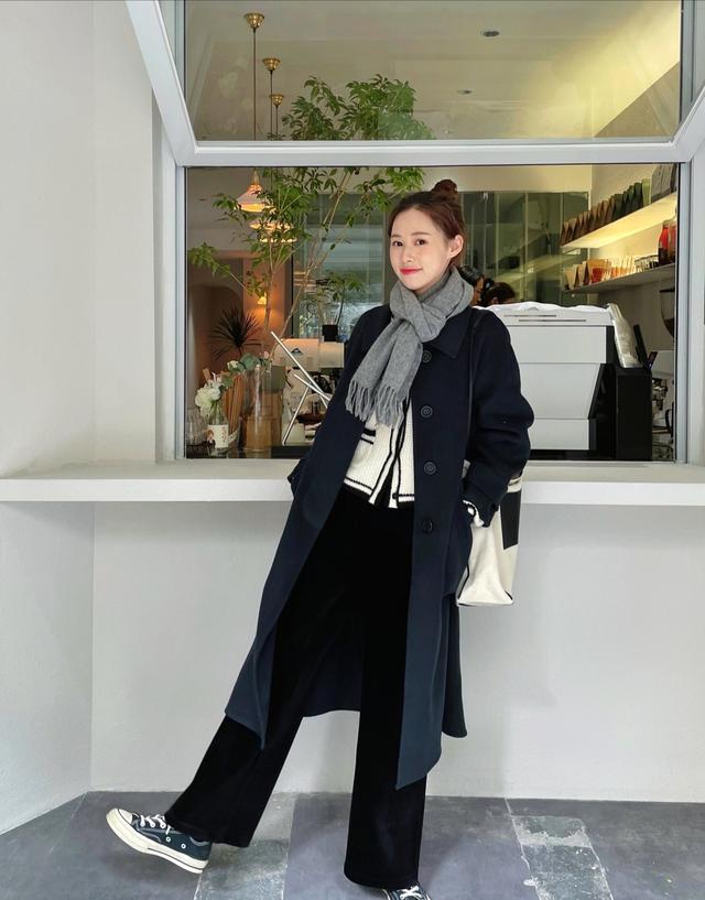 臀围大腿粗的穿什么裤子显瘦,大腿粗的女孩子穿什么裤子比较好