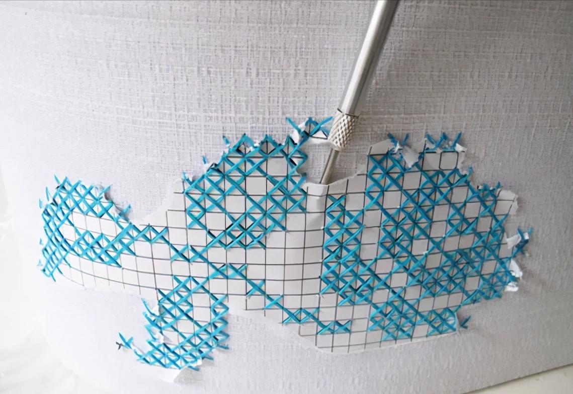 十字绣拿不住了应该怎么绣,以前的十字绣怎么能洗掉