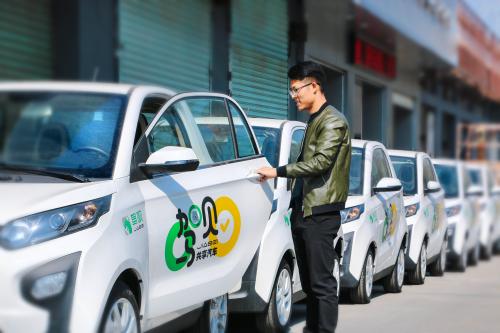 刚拿驾照开共享汽车违法吗,朋友开用我驾照租的共享汽车违章