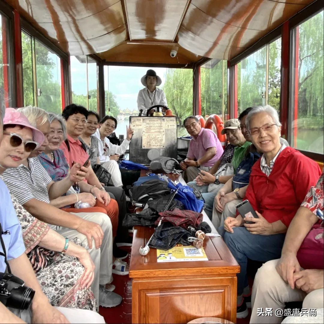 扬州｜垂杨不断接残芜，雁齿红桥俨画图