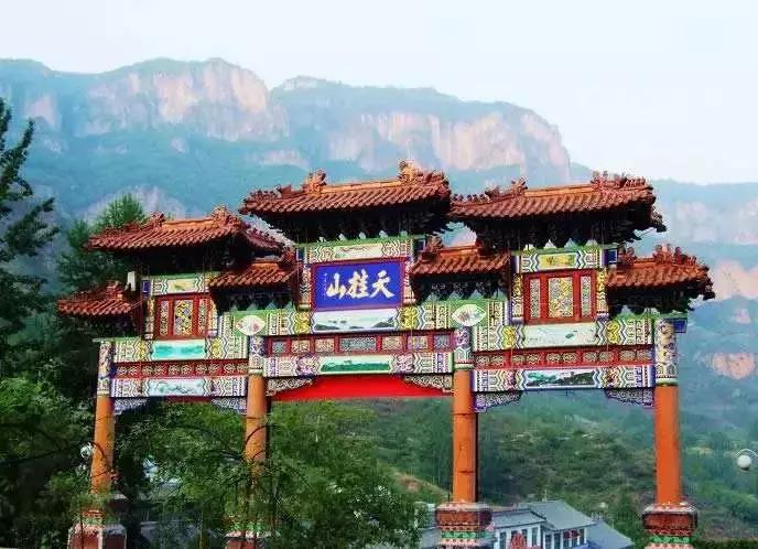 石家庄草莓采摘基地推荐,石家庄周边采摘园摘草莓