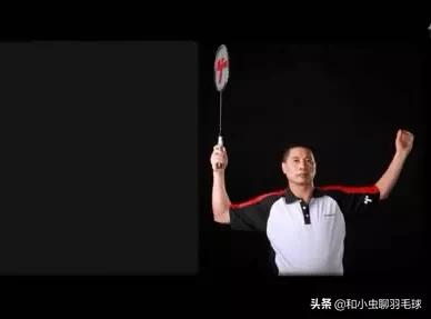 羽毛球基本动作文字介绍,羽毛球的动作描写