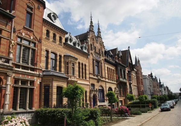 cnn评选出一生必去的50个地方,cnn评选的中国最美的40个旅行地