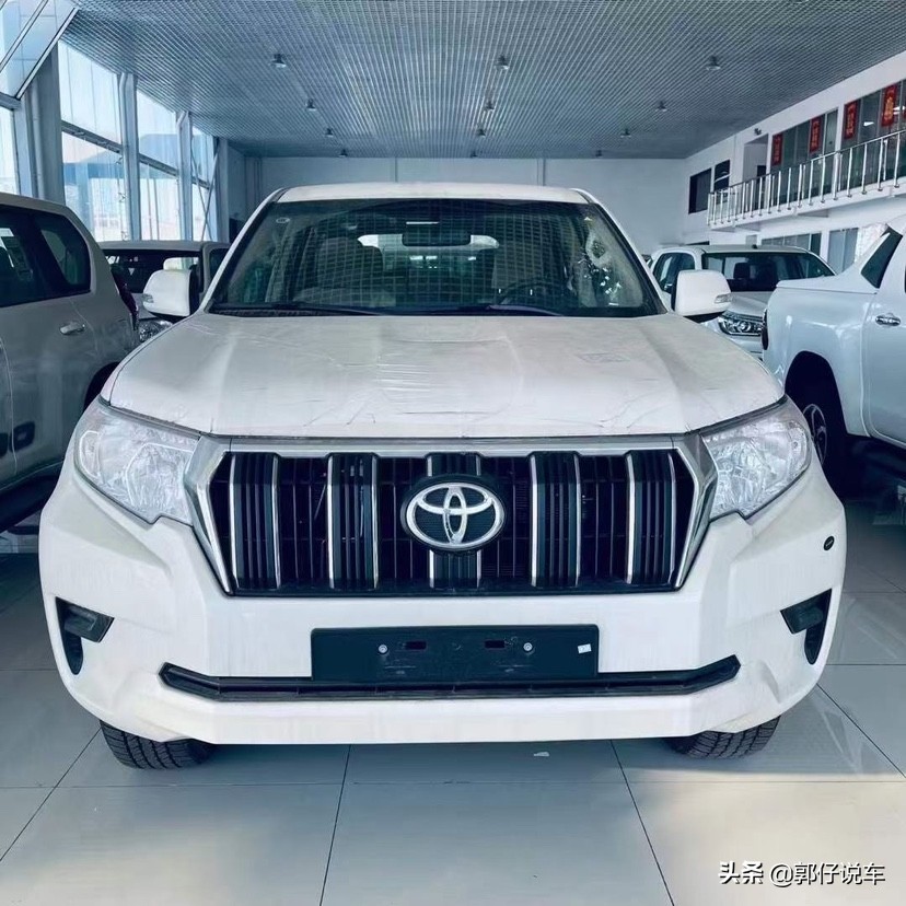 丰田霸道4000真实的越野性能场景,丰田霸道4000是一款suv车型