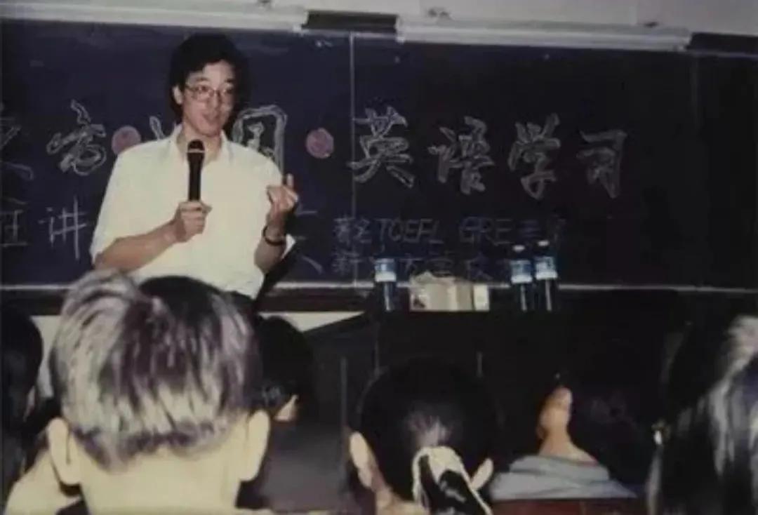 教培行业迎来巨大变革,再见教唱声乐