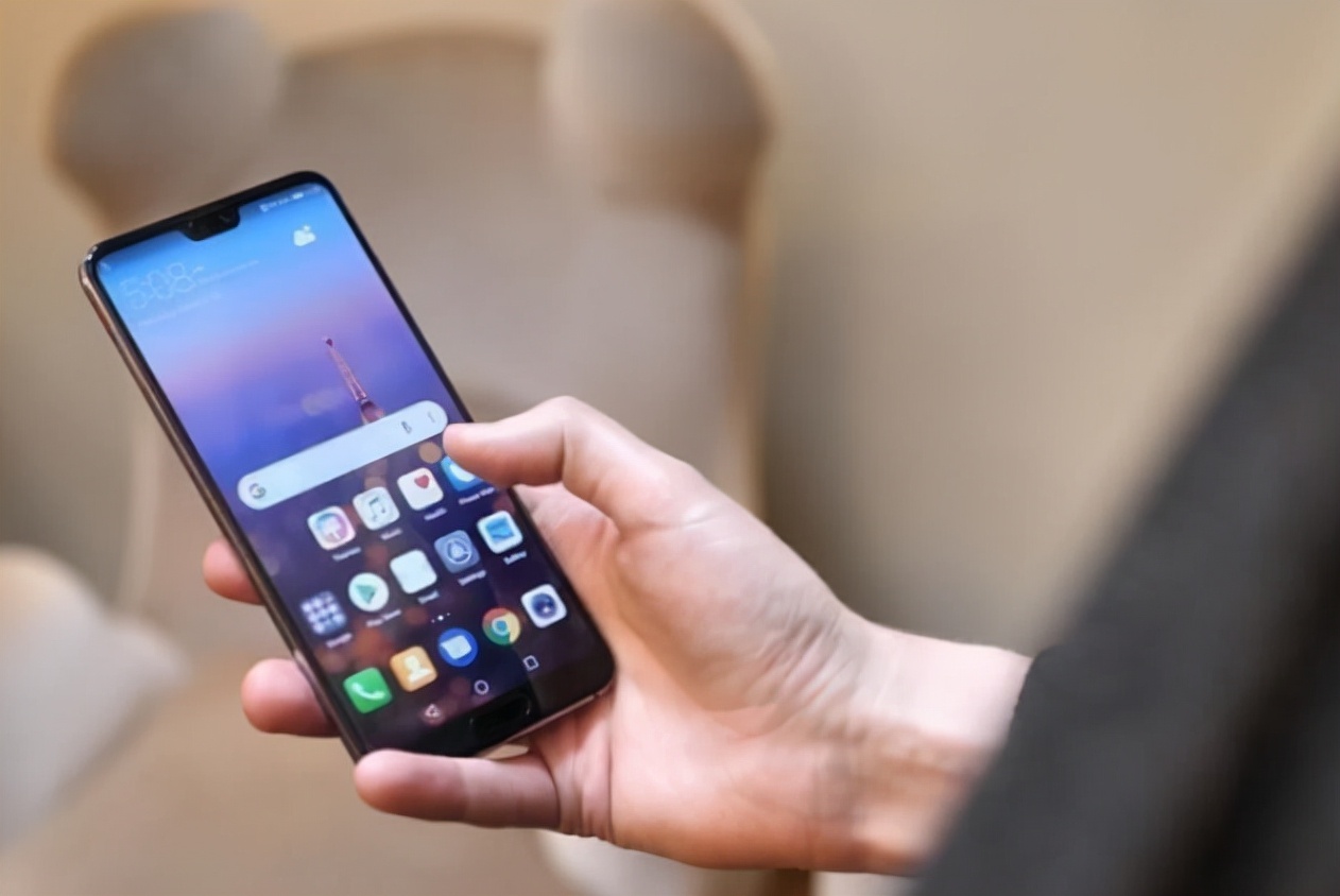 实体店老板讲出实情，网上买手机和线下买手机，差别还不小