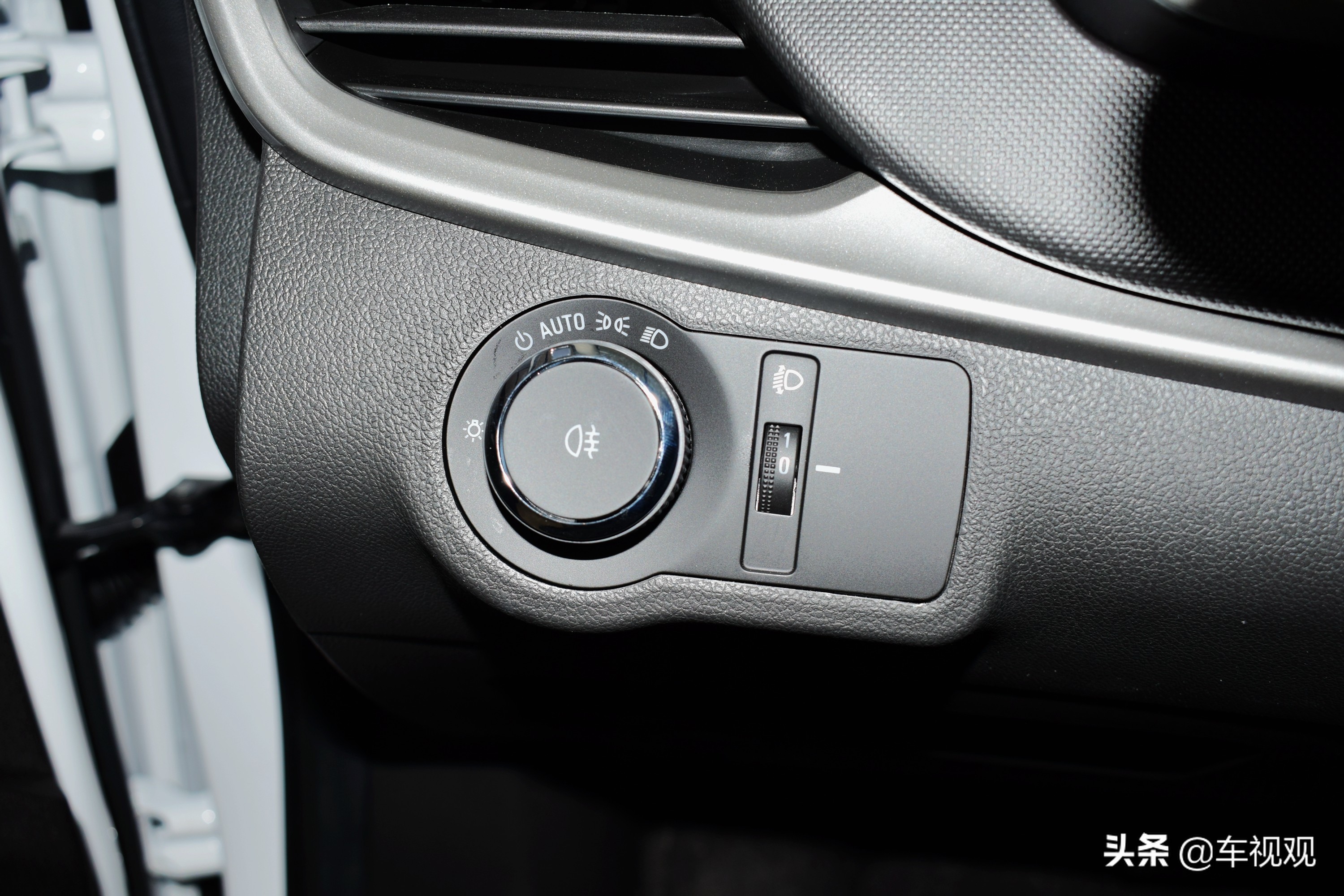 科鲁泽3缸和4缸哪个省油,科鲁泽1.3t跑多少迈省油