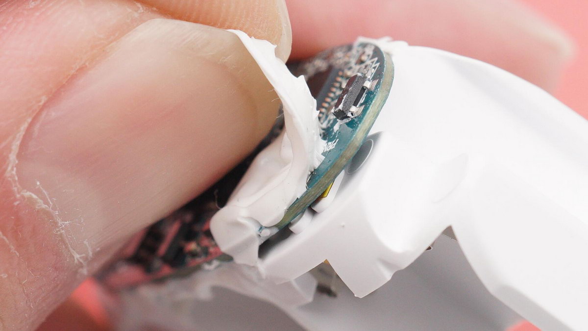 拆解报告：OPPOEncoAir真无线蓝牙耳机