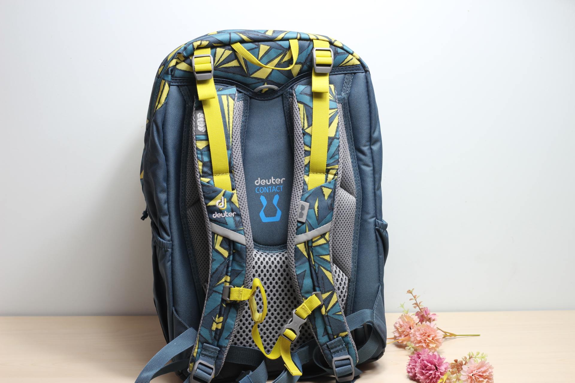 德国ergobag轻便减负护脊书包,deuter儿童书包