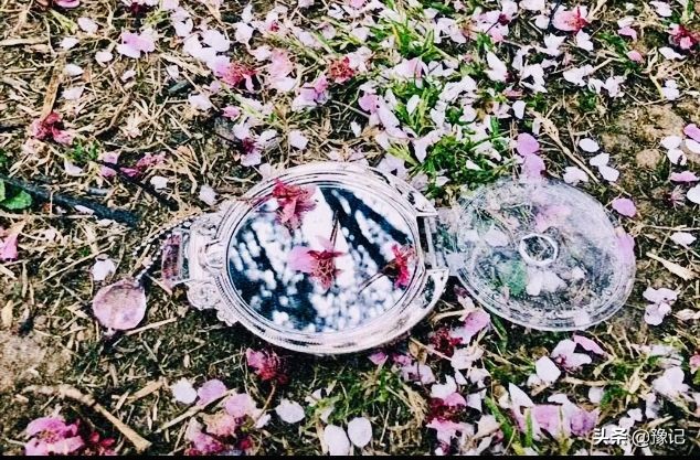 把故事讲给别人听,把故事讲给后来的人听