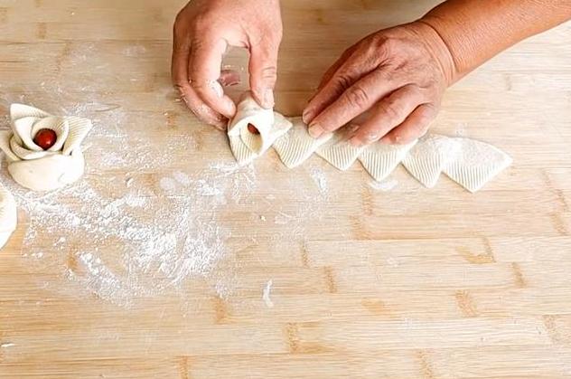 枣花馒头100种花样简单又漂亮,红糖枣花馒头的做法大全简单好看