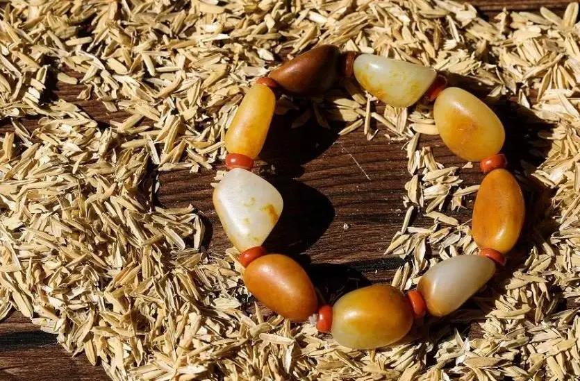 籽料原石手串高品质,手串特别便宜的是假的吗