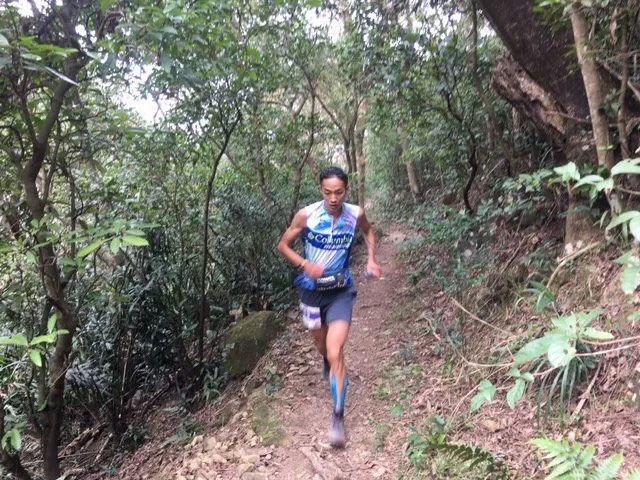 95后越野新星申加升夺港百冠军