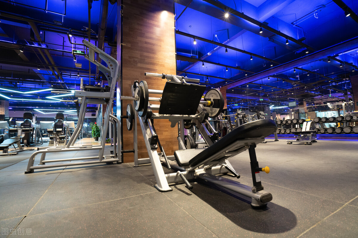 健身房新手私教有必要吗,新手去健身房健身有必要请私教吗