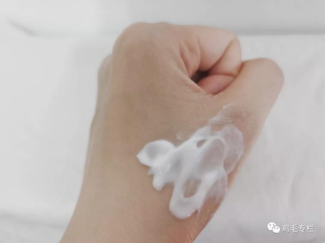 关注皮肤健康解决皮肤问题,关注皮肤健康解答皮肤问题