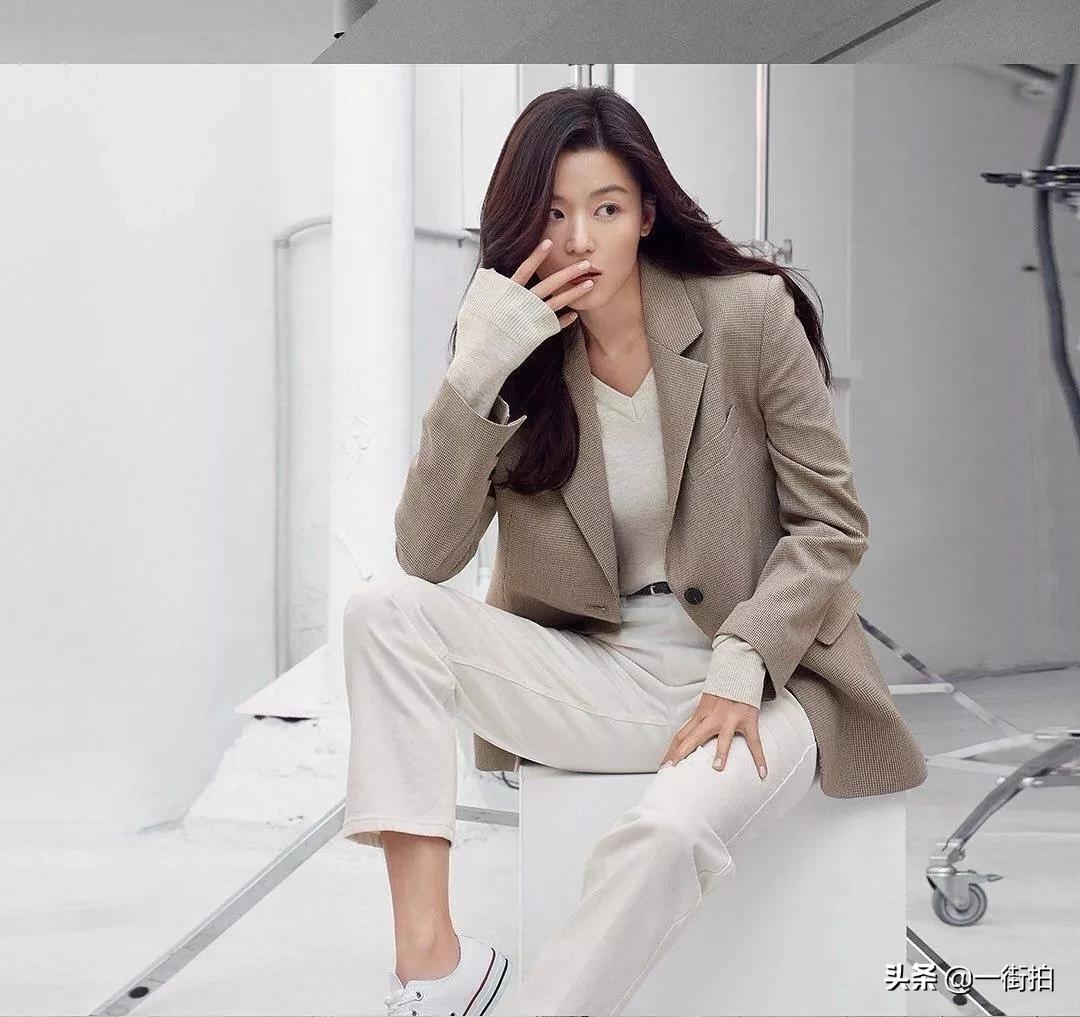 全智贤韩国第一美人,来自星星的你全智贤产后复出