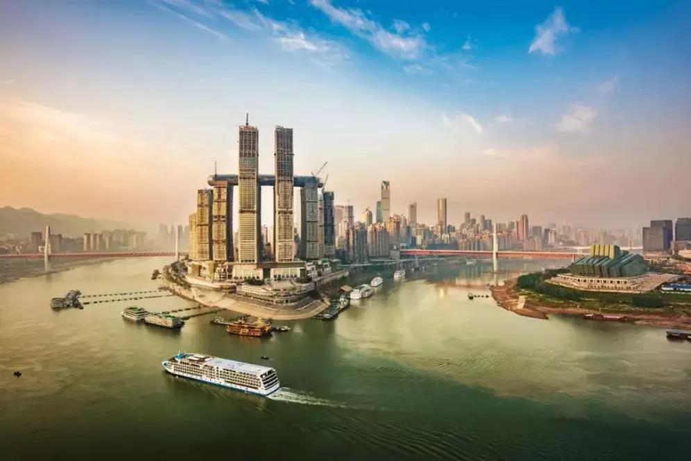 1144.9万拍卖！重庆来福士，扛不住了？