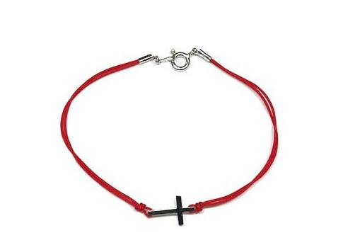 韩国百搭小黑裙的短款,韩国饰品品牌排行榜