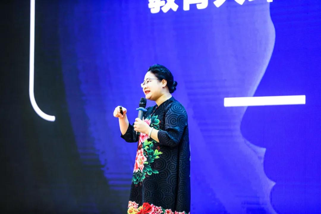 300余企业家齐聚山川咨询《赢在组织》，全新内容助企业*局破**发展