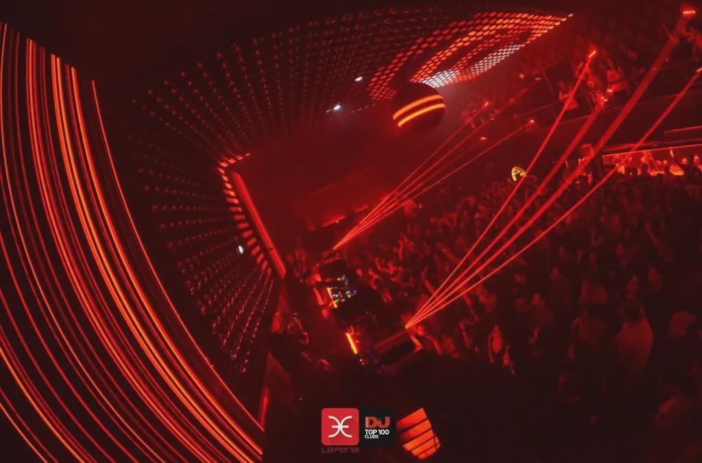 夜店越大越好？只装300人的小酒吧也能进全球百大