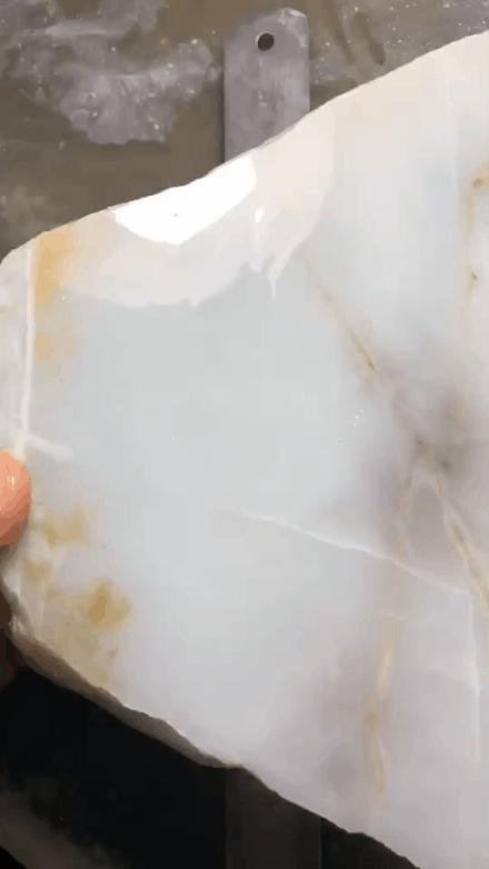 无裂不成玉,和田玉怎么才能看出有没有裂