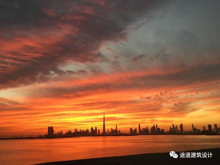 世界上最高的建筑迪拜哈利法塔,世界最高楼迪拜哈利法塔高度