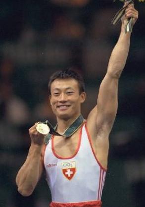 退役后的体操王子李宁,体操王子李宁入了外国籍吗