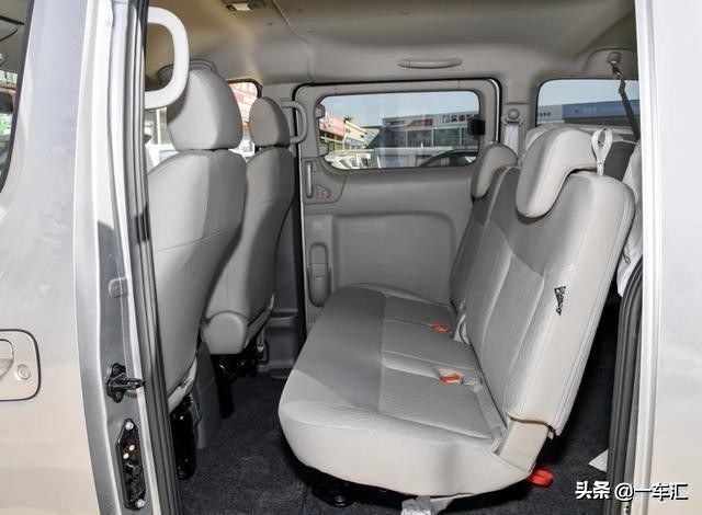 11万多元日产NV200,网友:和宝骏730比,现在的它还有优势吗