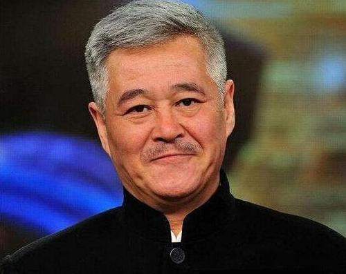 赵本山发家史完整版,赵本山起家之路