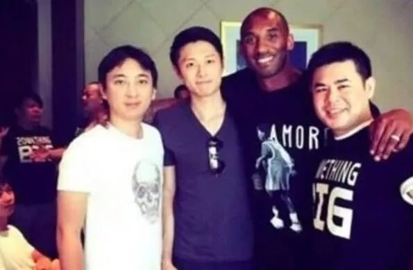 “最美妃子”与富二代老公结婚四年生两子未办婚礼仍称婆婆阿姨