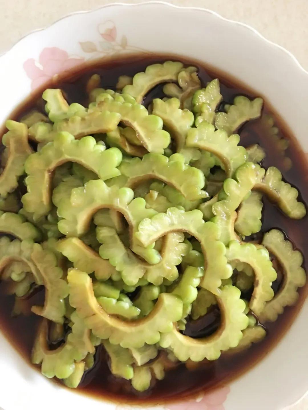 菜做的太咸了怎么解决,做菜咸了可以放糖吗