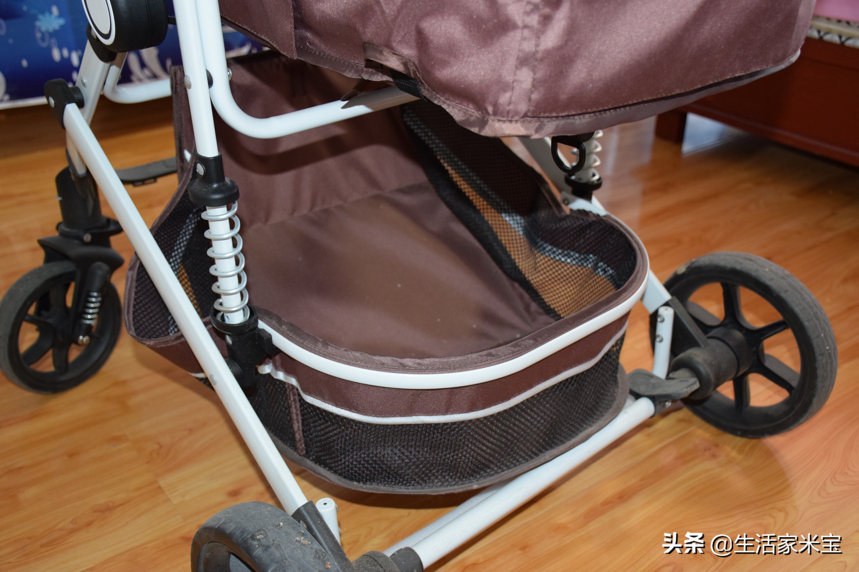 轻盈折叠小推车,实用折叠小推车