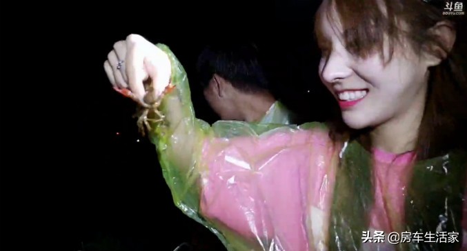 直播一场150万人围观,你知道啥叫房车户外打野团队吗?