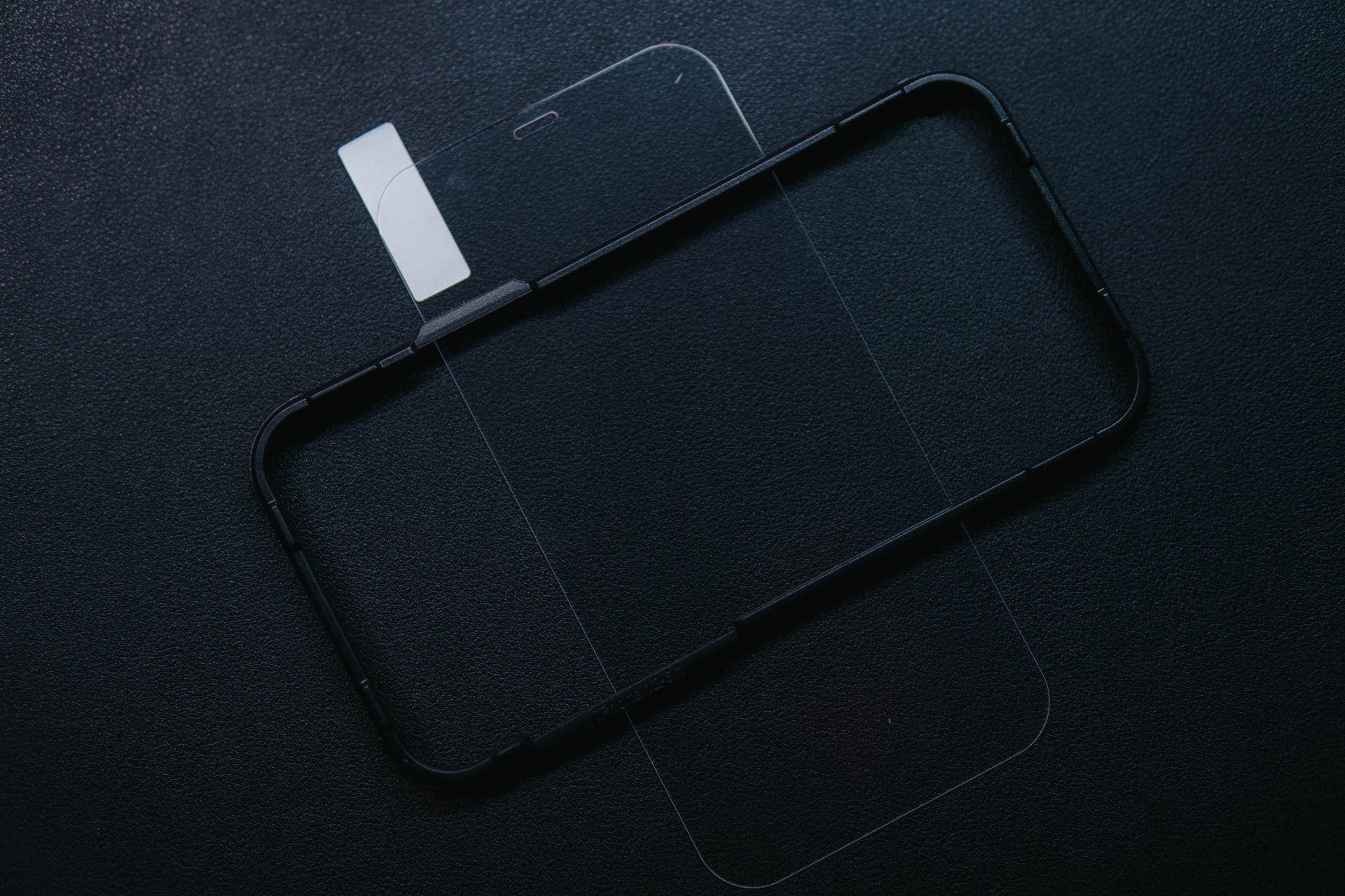 iphone12promax钢化膜推荐,倍思苹果12膜推荐