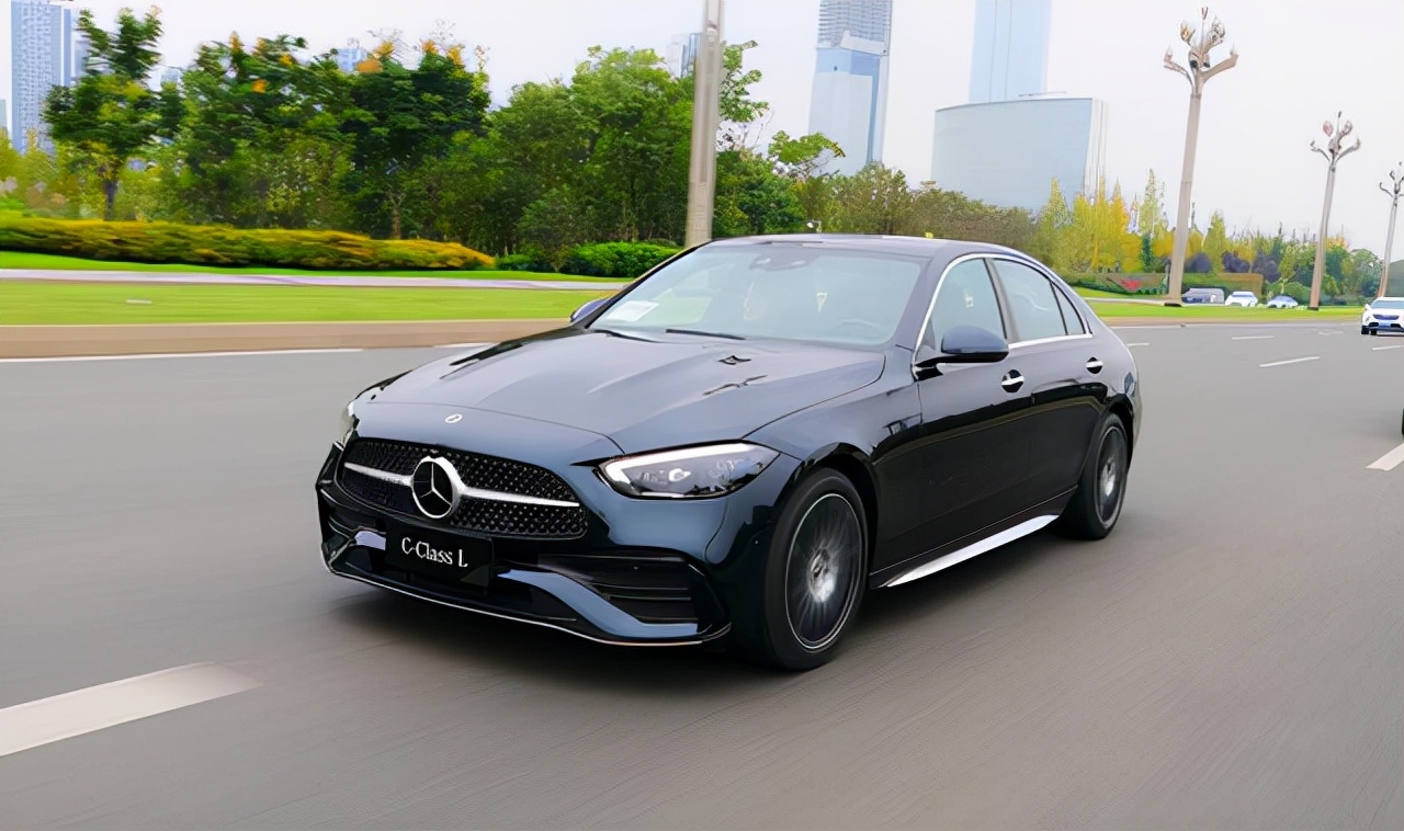 奔驰c级2015款c3002.0t自动,进口奔驰c级2010款c2601.8t