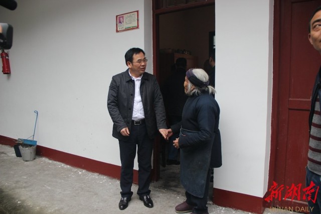 待到山花烂漫——追记“最美扶贫书记”黄诗燕