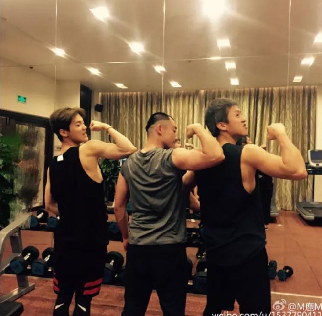 黄磊女儿黄多多健身上热搜,14岁黄多多健身完整版