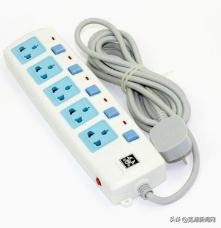 超市里的公牛插座会有假货吗,灯具店里的公牛插座有假的吗