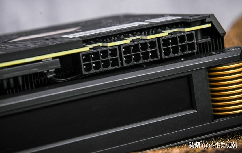 插上独立显卡后屏幕不亮怎么办,电脑显卡拆掉后屏幕不亮怎么解决