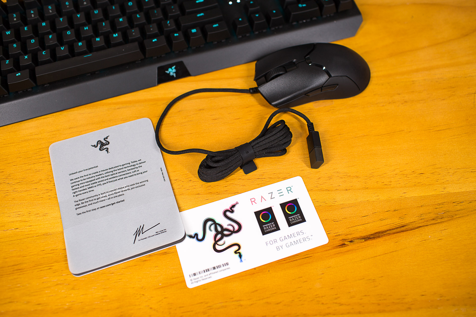 蝰蛇的接班人？最佳电竞鼠标？雷蛇毒蝰69蛇电竞鼠标测评体验