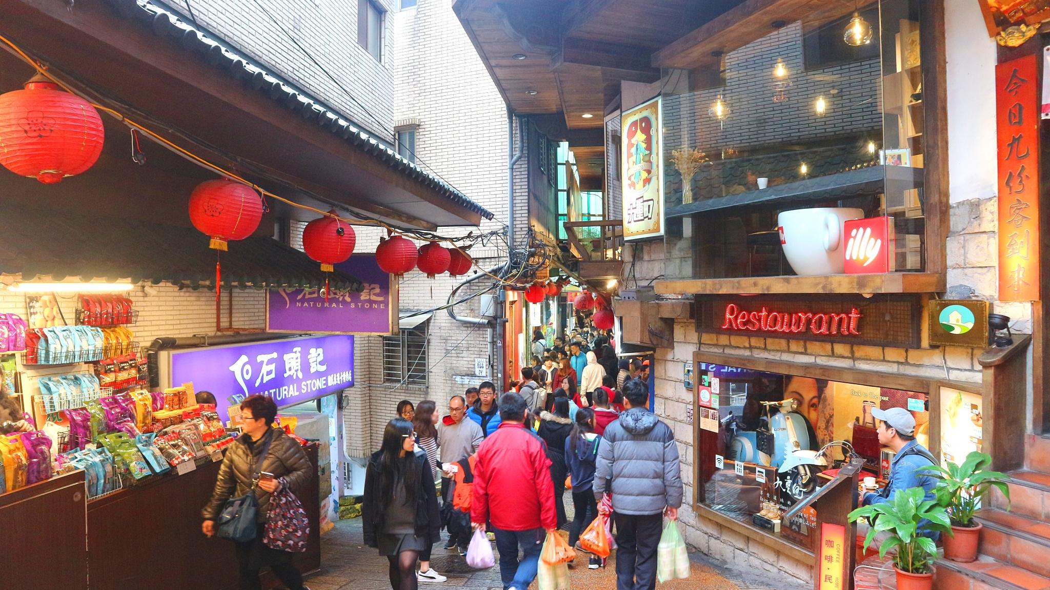 去台湾是出境还是入境,去台湾旅游报团好还是自由行好