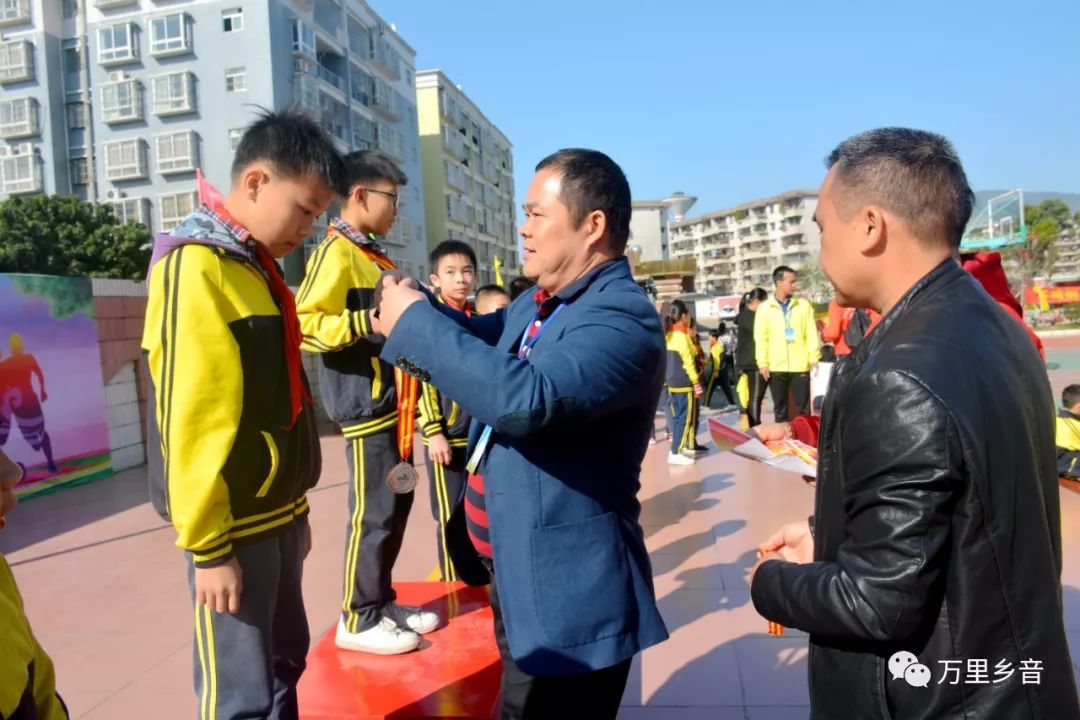 阳春市兴华小学校运会,逸夫小学县运会