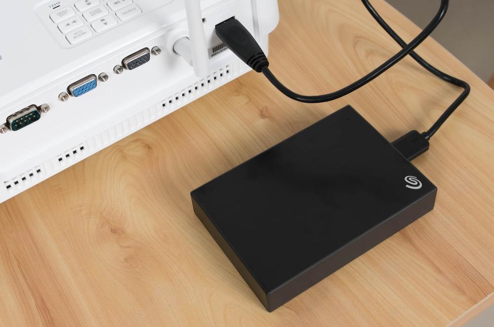 向“神坑”网盘说一声goodbye:4T移动硬盘白菜了:值得收割不?